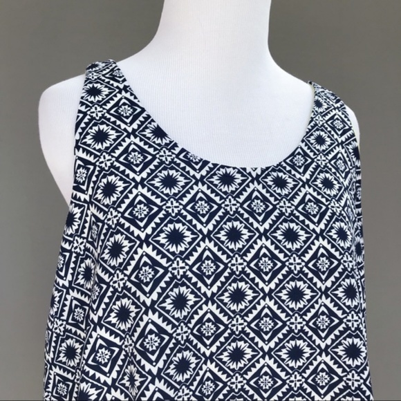 Charming Charlie Double Layer Tank Top, S. - Picture 5 of 6